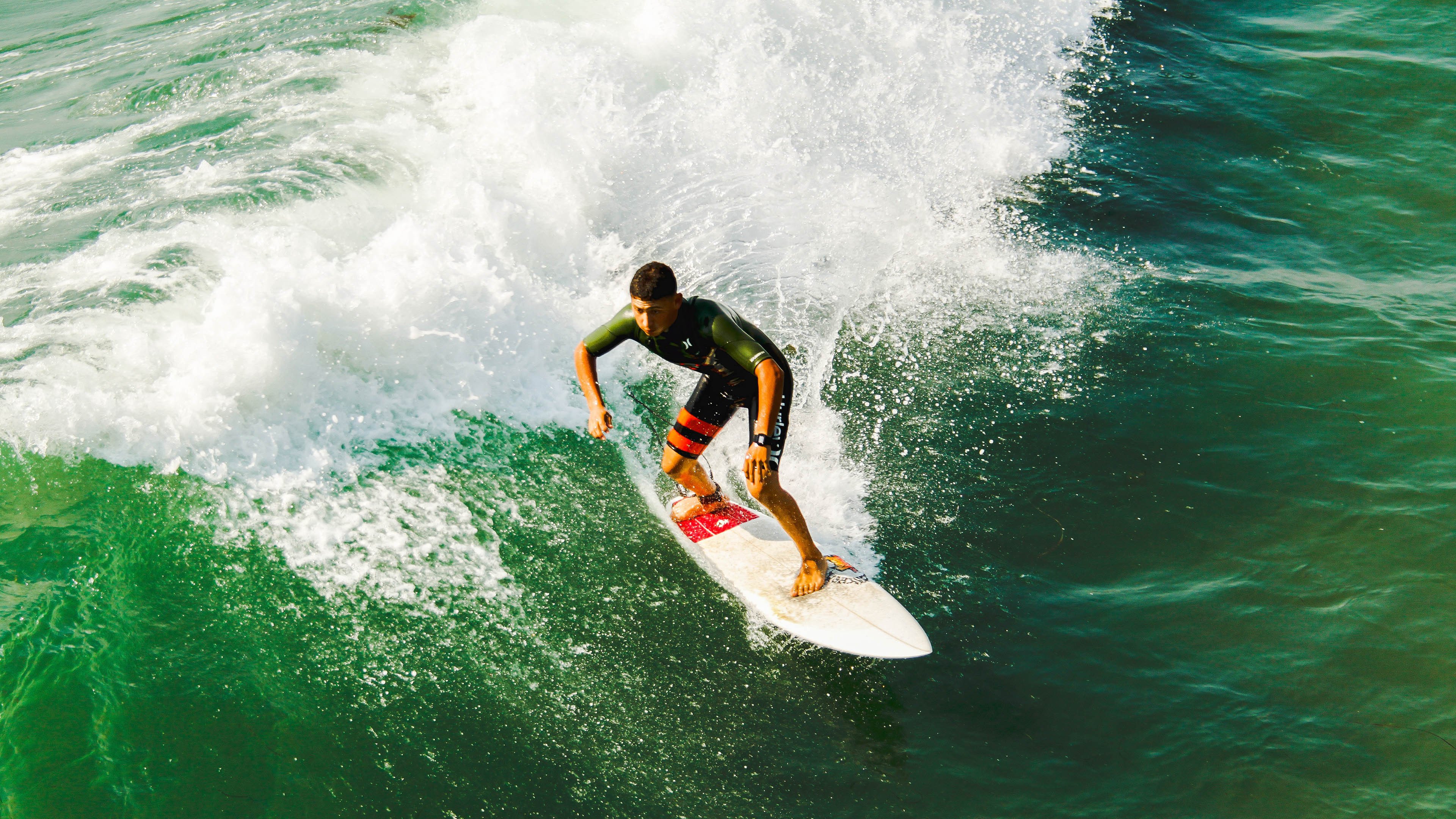 星空体育最新版-库里： 雷霆万钧般的投篮，点燃季后赛的每一个夜晚！，库里的投篮动作教学